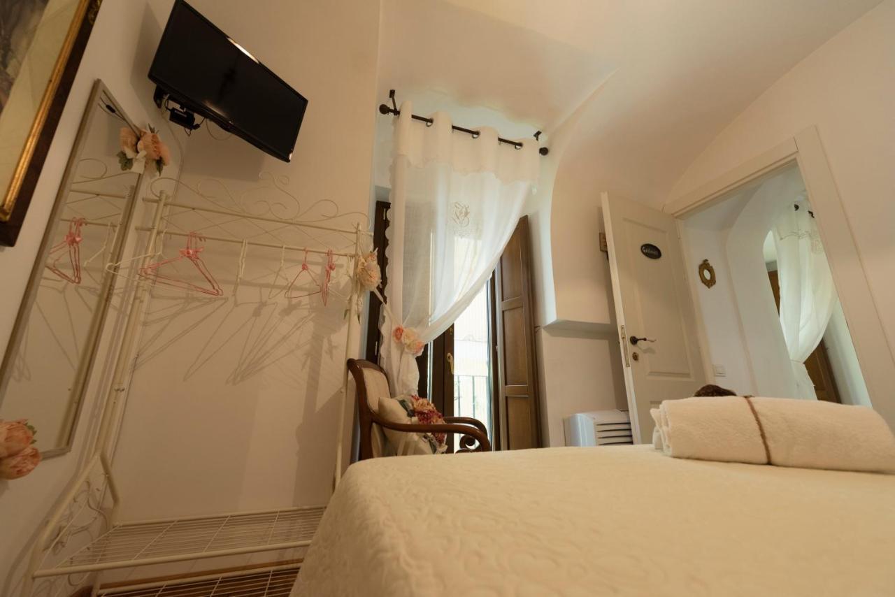 La Casa Degli Angeli Bed & Breakfast Salerno Luaran gambar